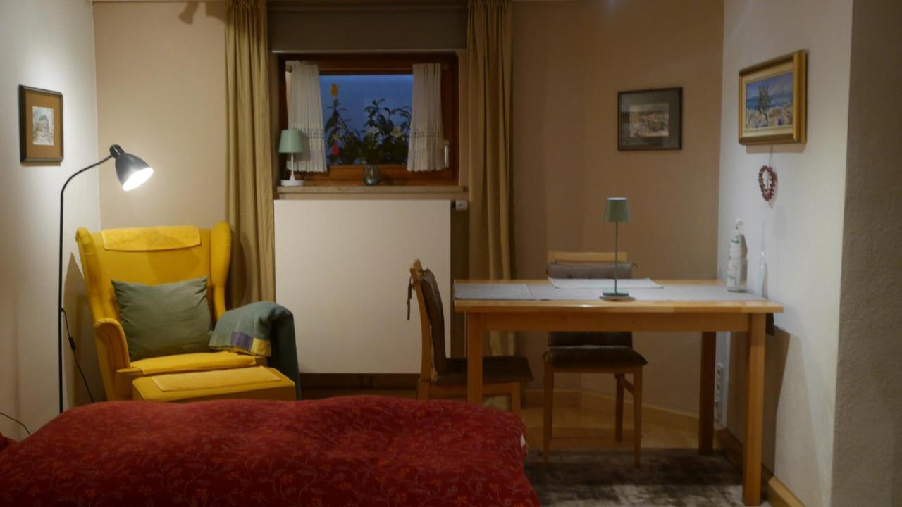 Ruhiges Apartment Nuernberg Sued Ost - Naehe Messe - Mit Wallbox 外观 照片